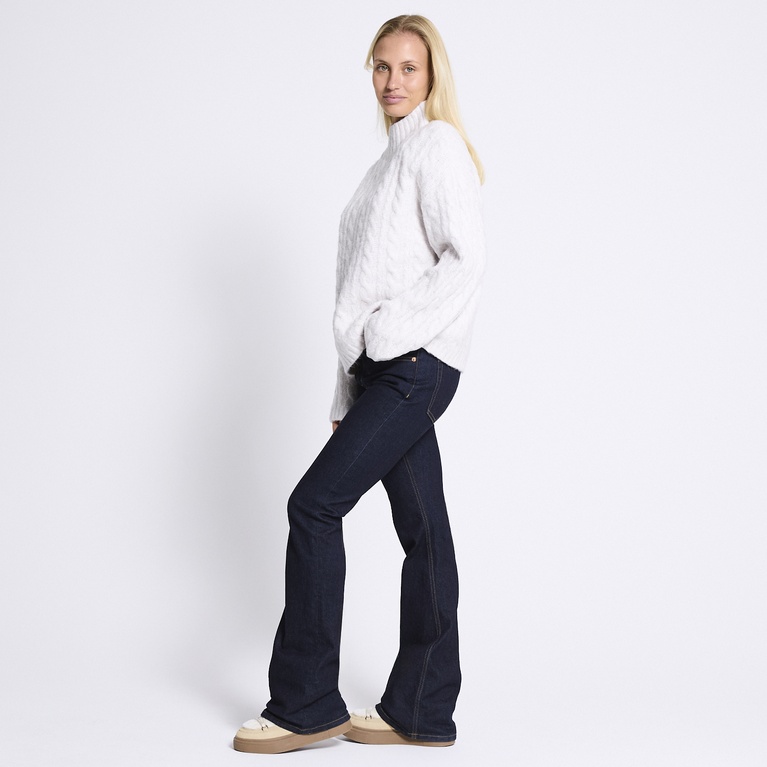 Cable-knit sweater "Beth" Ivory